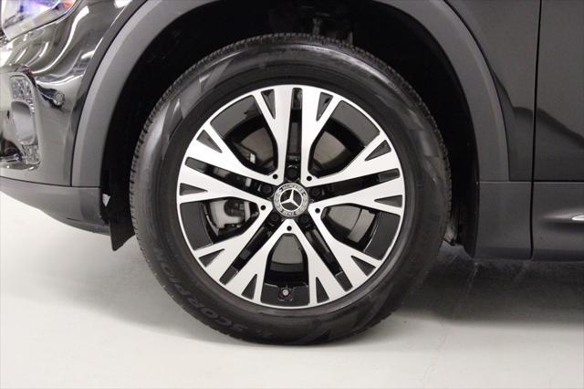 used 2024 Mercedes-Benz GLB 250 car, priced at $41,880