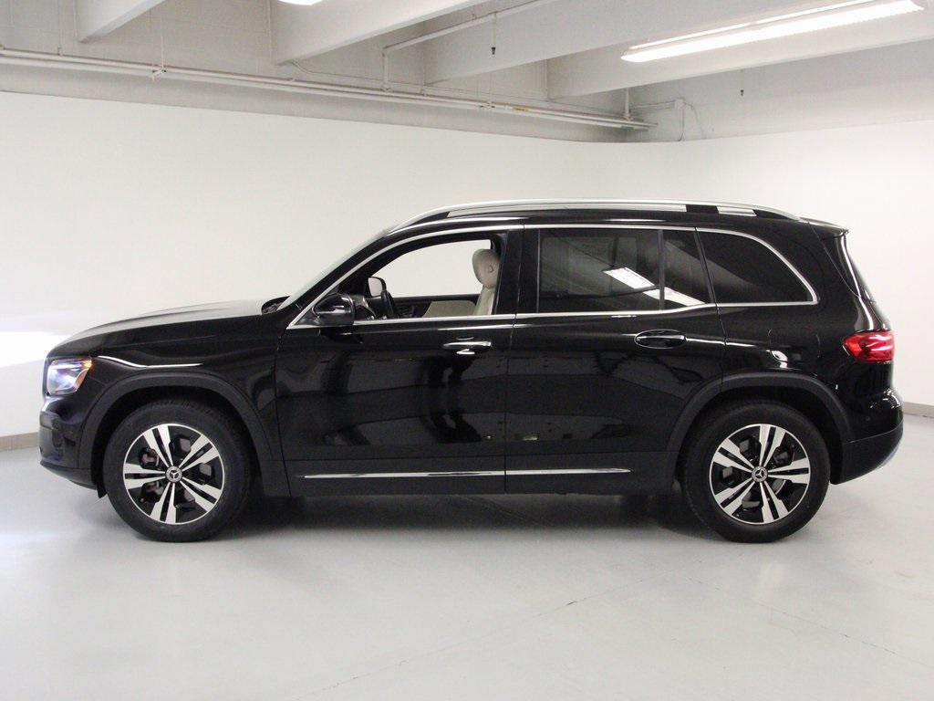 used 2025 Mercedes-Benz GLB 250 car, priced at $43,550