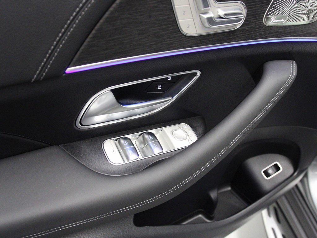 new 2026 Mercedes-Benz GLE 450 car, priced at $85,205