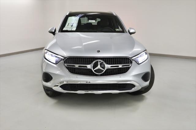 new 2025 Mercedes-Benz GLC 300 car, priced at $56,175