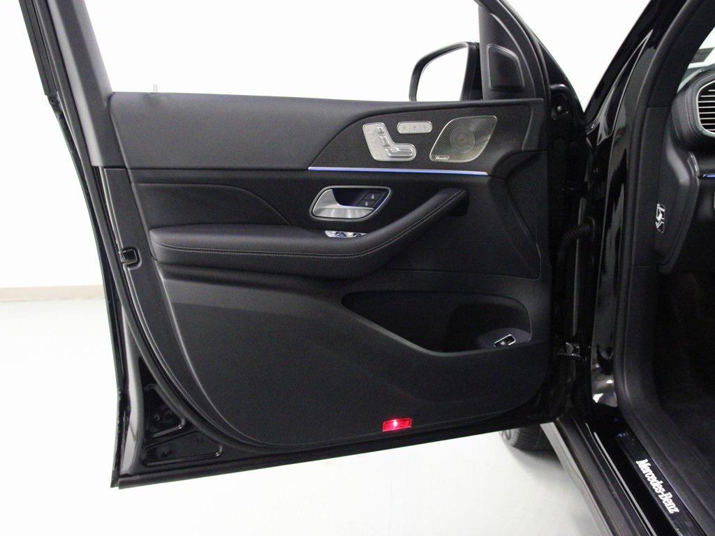 used 2025 Mercedes-Benz GLS 450 car, priced at $82,880