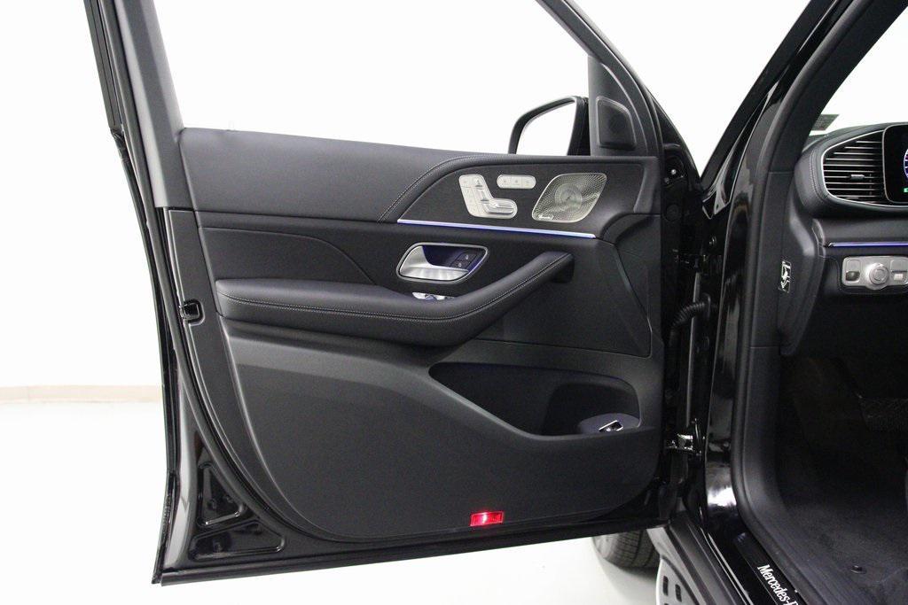 new 2026 Mercedes-Benz GLE 450 car, priced at $83,355