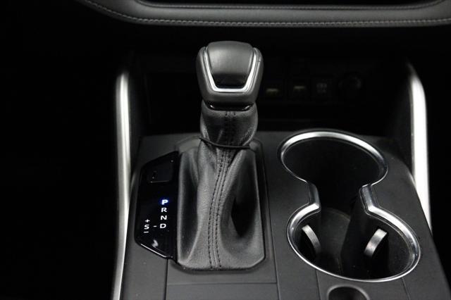 used 2021 Toyota Highlander Hybrid car, priced at $34,990