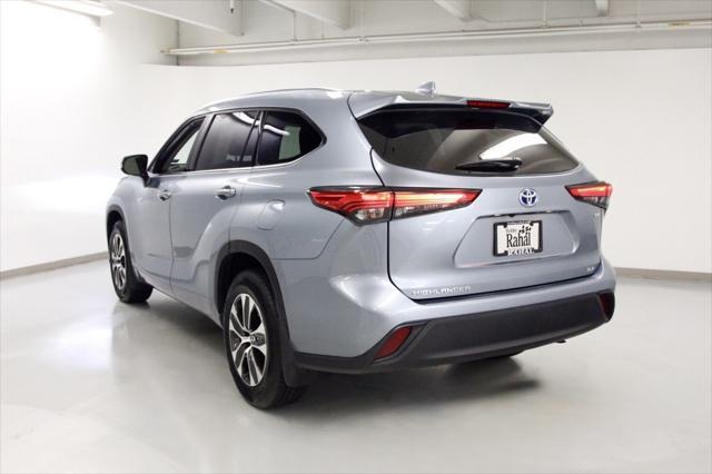 used 2021 Toyota Highlander Hybrid car, priced at $34,990