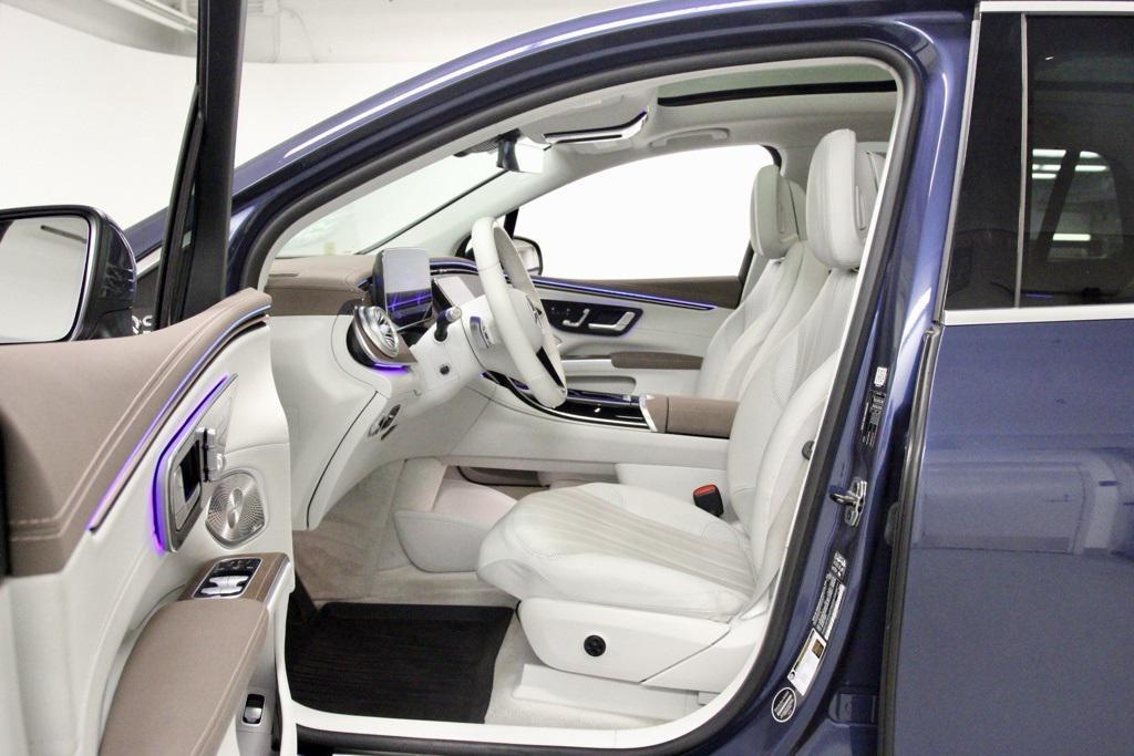 used 2023 Mercedes-Benz EQS 450 car, priced at $51,990