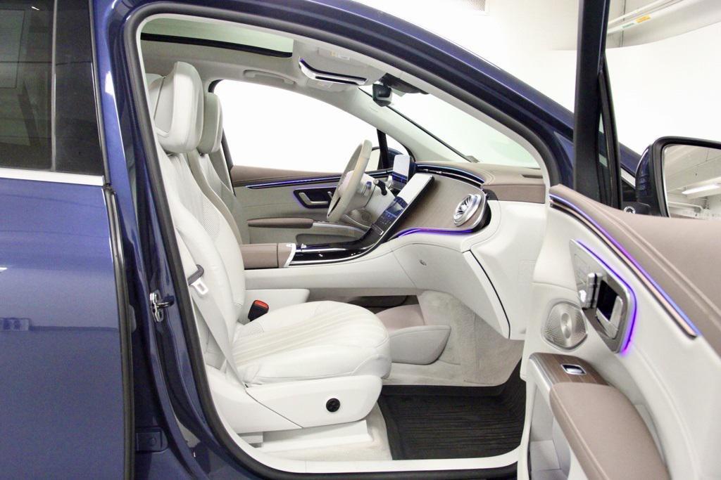 used 2023 Mercedes-Benz EQS 450 car, priced at $51,990