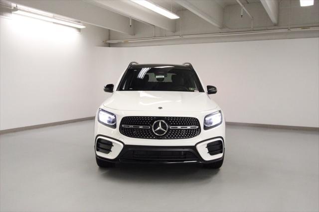 new 2025 Mercedes-Benz GLB 250 car, priced at $54,235