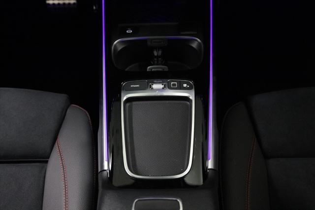 new 2025 Mercedes-Benz GLB 250 car, priced at $56,295