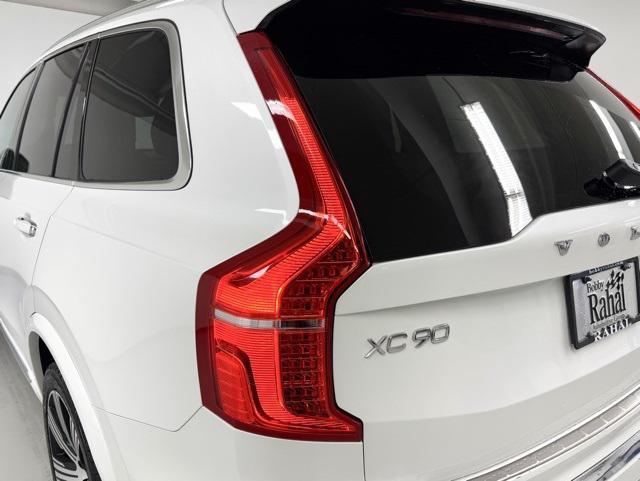 used 2021 Volvo XC90 car, priced at $39,880