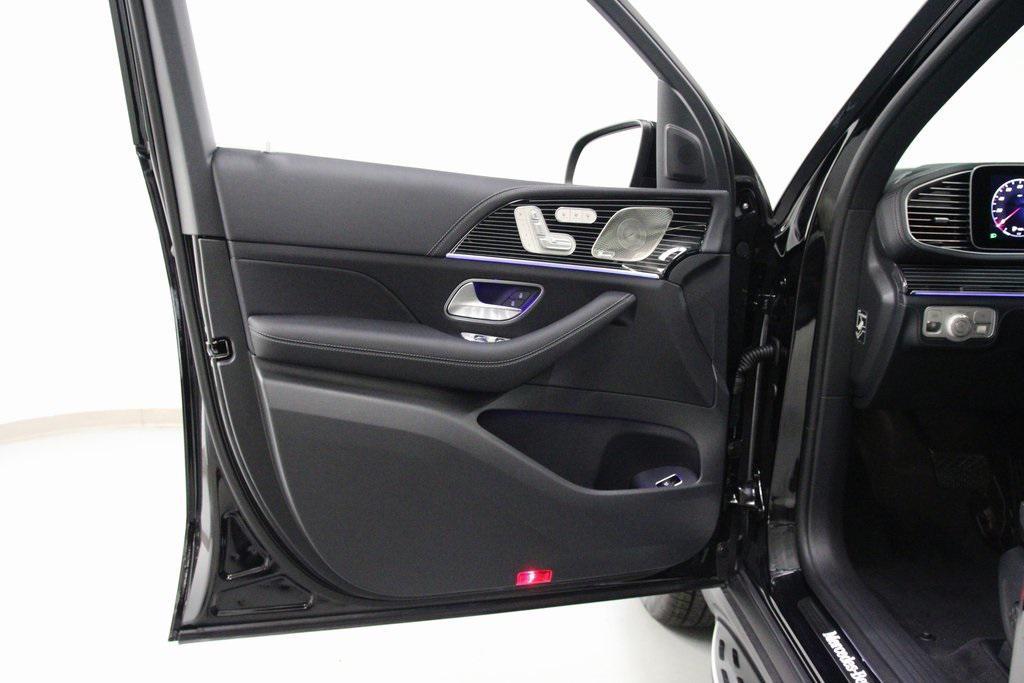 new 2026 Mercedes-Benz GLE 580 car, priced at $100,510