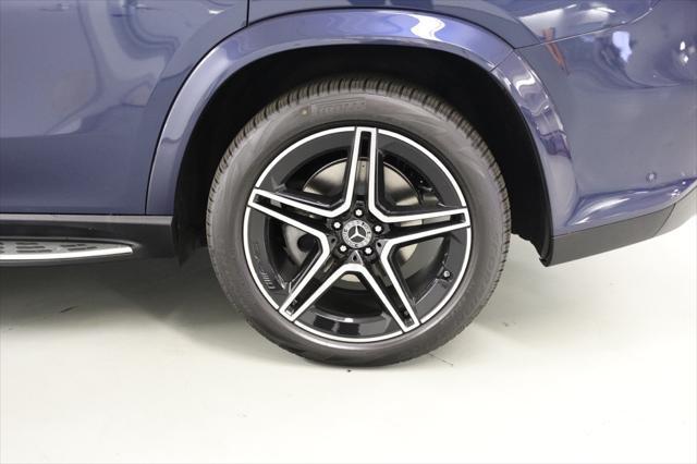 new 2025 Mercedes-Benz GLS 450 car, priced at $100,050