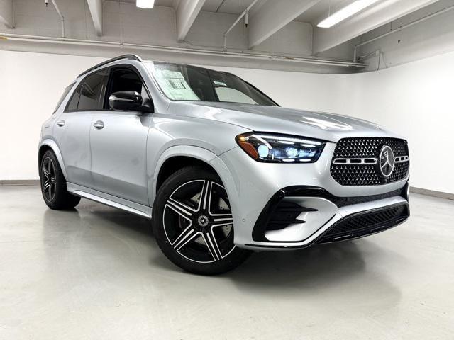 new 2025 Mercedes-Benz GLE 580 car, priced at $104,465