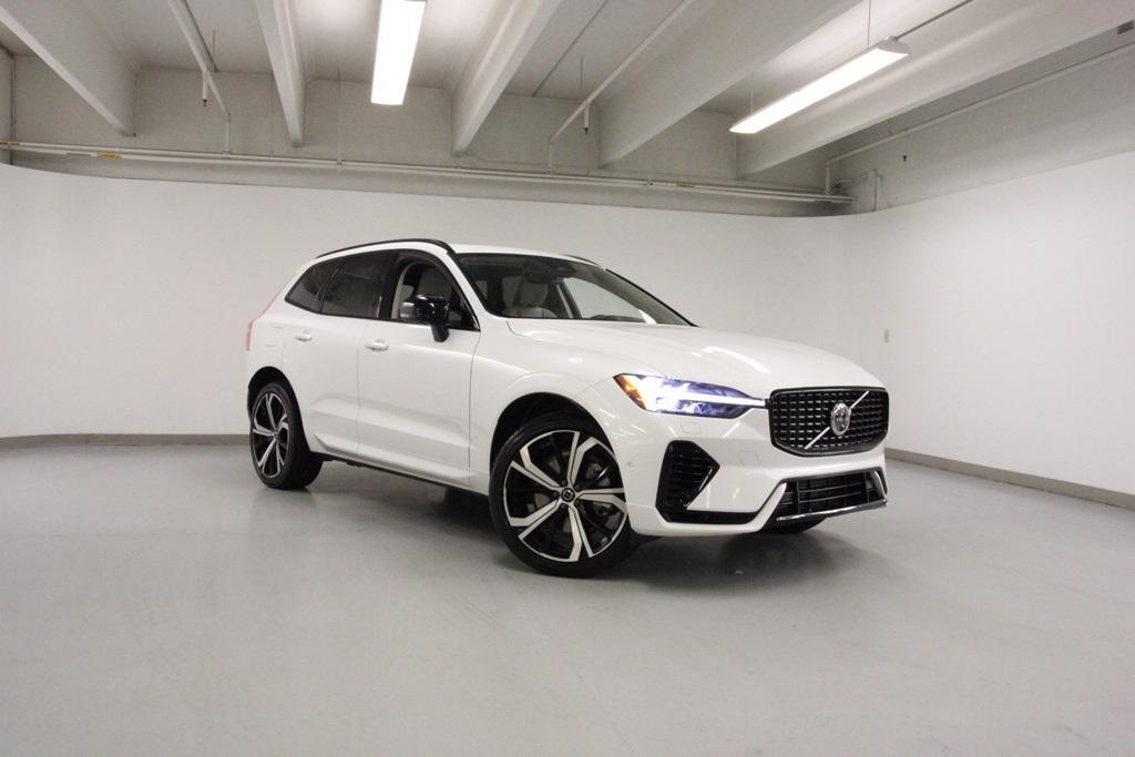 used 2023 Volvo XC60 Recharge Plug-In Hybrid car, priced at $44,990