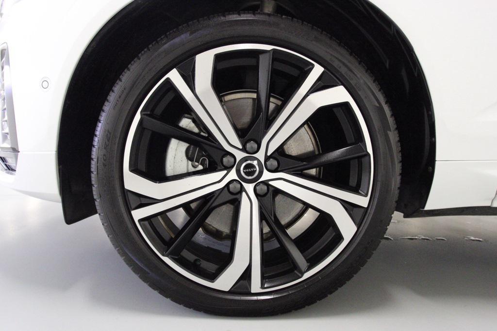 used 2023 Volvo XC60 Recharge Plug-In Hybrid car, priced at $44,990