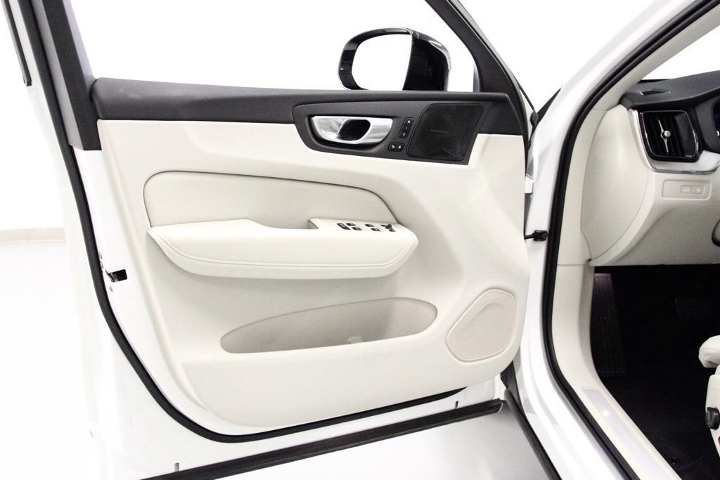 used 2023 Volvo XC60 Recharge Plug-In Hybrid car, priced at $44,990