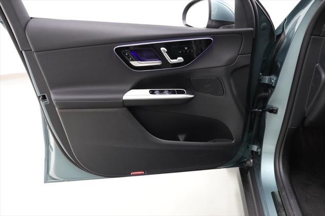new 2025 Mercedes-Benz GLC 300 car, priced at $56,175