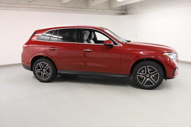 new 2025 Mercedes-Benz GLC 300 car, priced at $58,725