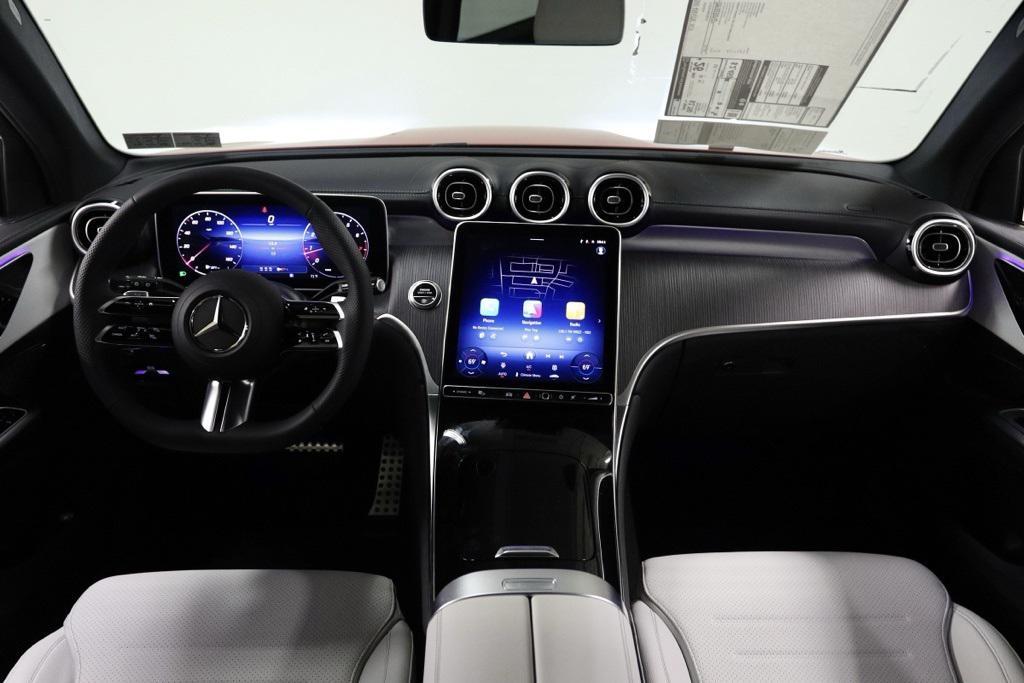new 2025 Mercedes-Benz GLC 300 car, priced at $58,725
