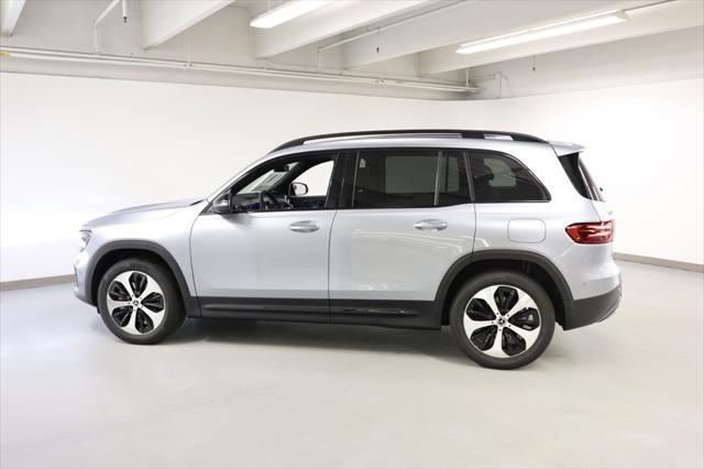 new 2025 Mercedes-Benz GLB 250 car, priced at $53,935