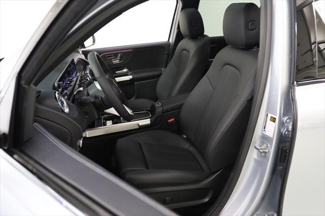 new 2025 Mercedes-Benz GLB 250 car, priced at $53,935