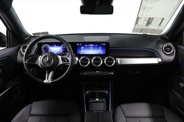 new 2025 Mercedes-Benz GLB 250 car, priced at $53,935