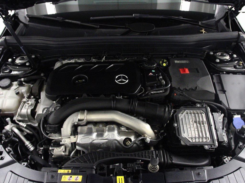 used 2025 Mercedes-Benz GLB 250 car, priced at $42,480