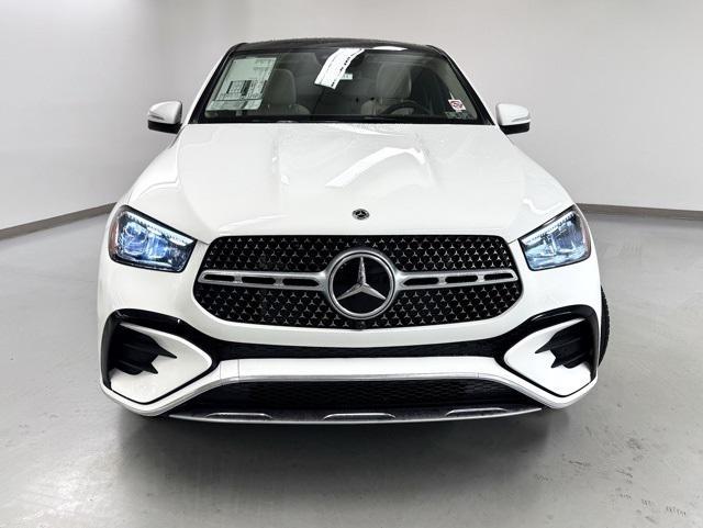 new 2025 Mercedes-Benz GLE 450 car, priced at $87,340