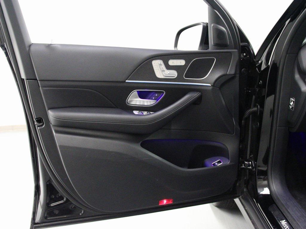 used 2025 Mercedes-Benz GLE 350 car, priced at $59,880