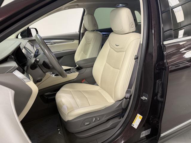 used 2020 Cadillac XT5 car, priced at $25,380