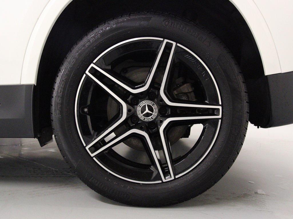 used 2025 Mercedes-Benz GLA 250 car, priced at $40,380