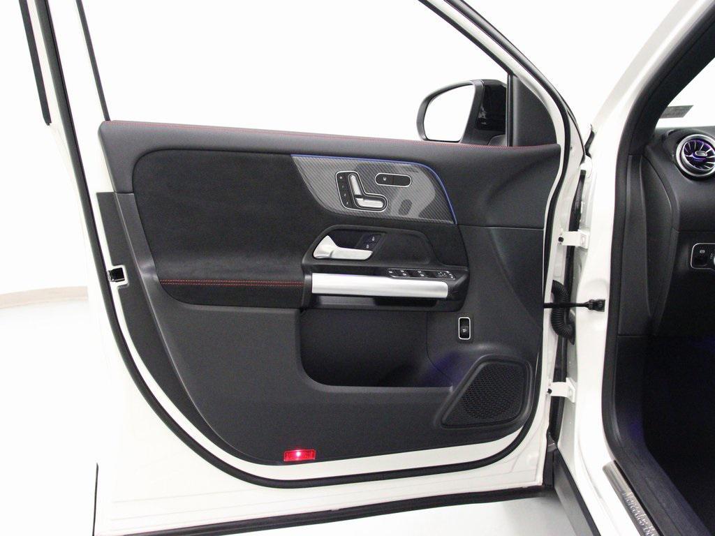 used 2025 Mercedes-Benz GLA 250 car, priced at $40,380