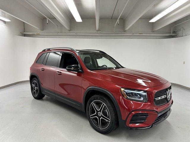 new 2024 Mercedes-Benz GLB 250 car, priced at $56,010