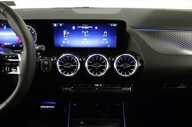 new 2025 Mercedes-Benz GLA 250 car, priced at $51,655