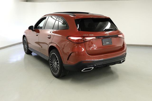 new 2025 Mercedes-Benz GLC 300 car, priced at $62,600