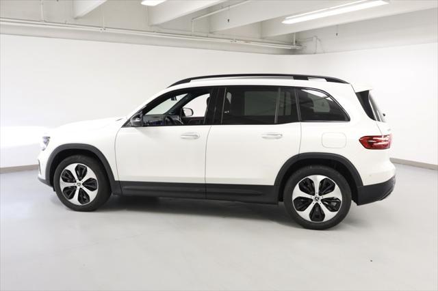 new 2025 Mercedes-Benz GLB 250 car, priced at $54,545