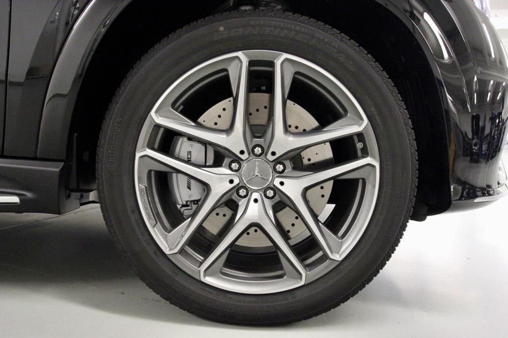 new 2026 Mercedes-Benz AMG GLE 53 car, priced at $98,220