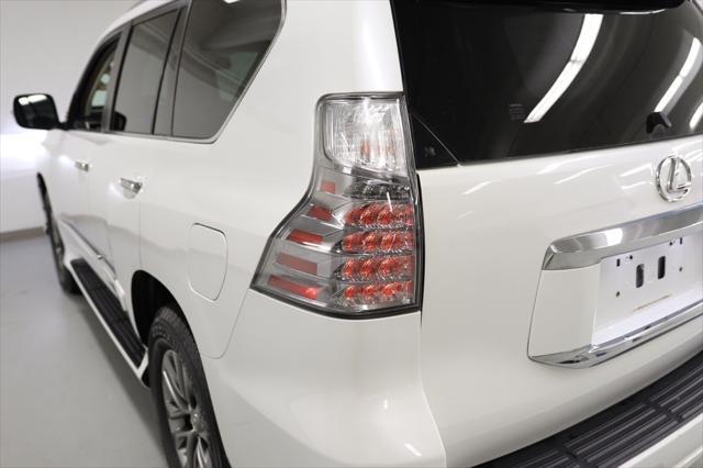 used 2018 Lexus GX 460 car, priced at $33,380