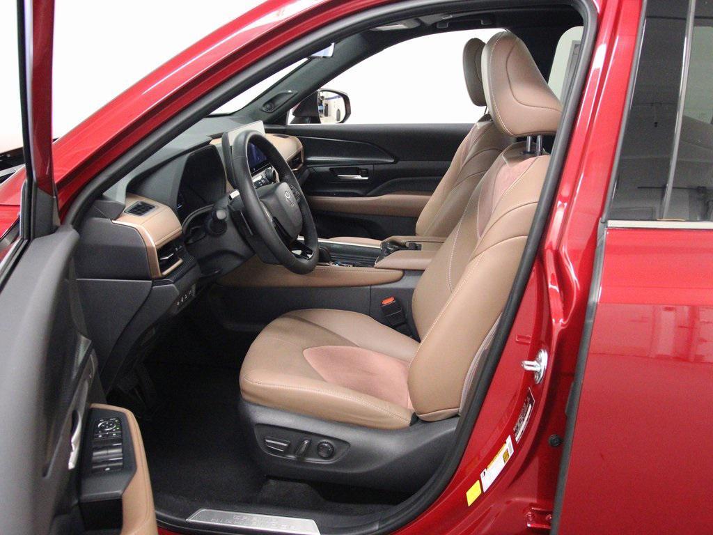 used 2024 Toyota Grand Highlander car, priced at $57,380