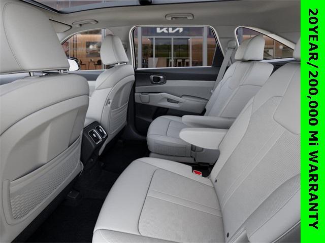 new 2025 Kia Sorento Hybrid car, priced at $38,630