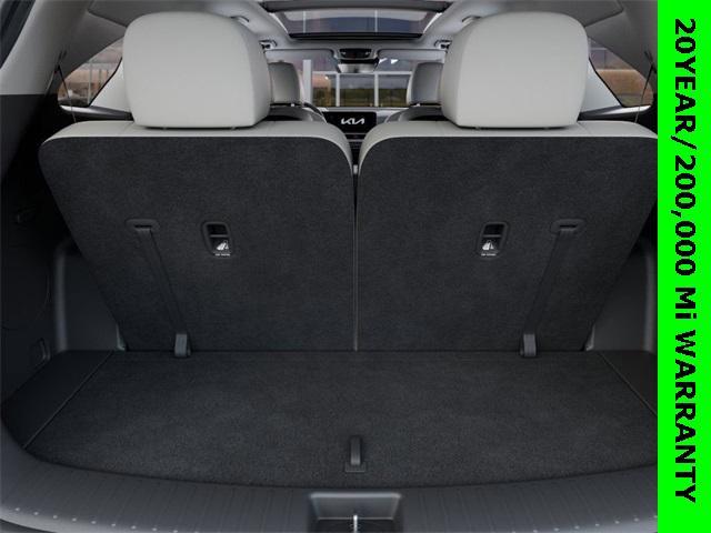 new 2025 Kia Sorento Hybrid car, priced at $38,630