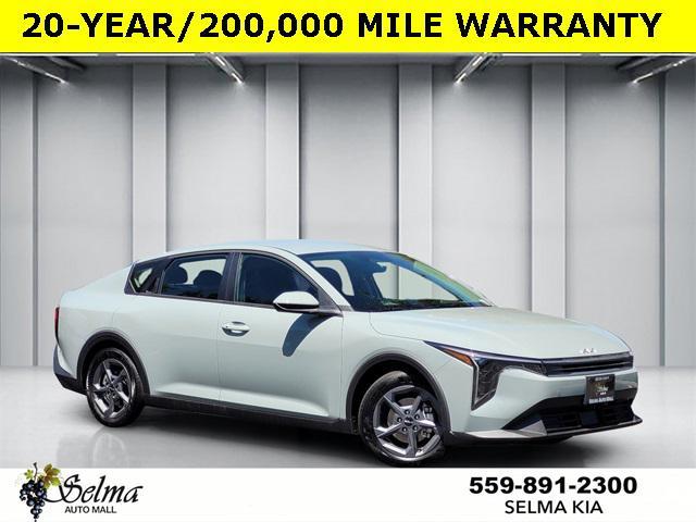 new 2025 Kia K4 car, priced at $22,979