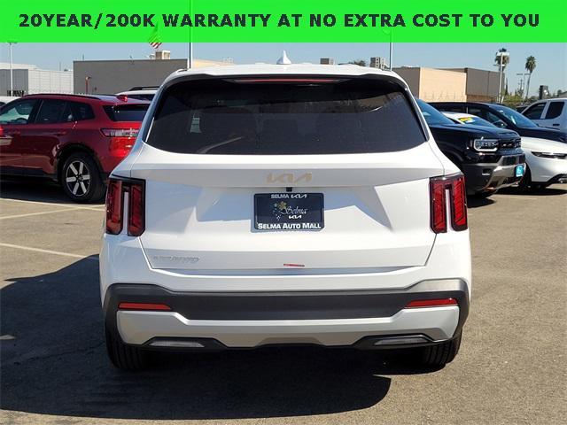 new 2026 Kia Sorento car, priced at $32,895