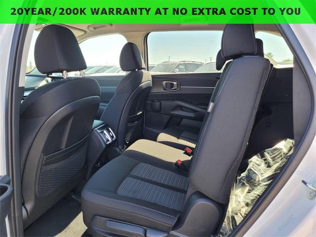 new 2026 Kia Sorento car, priced at $32,895