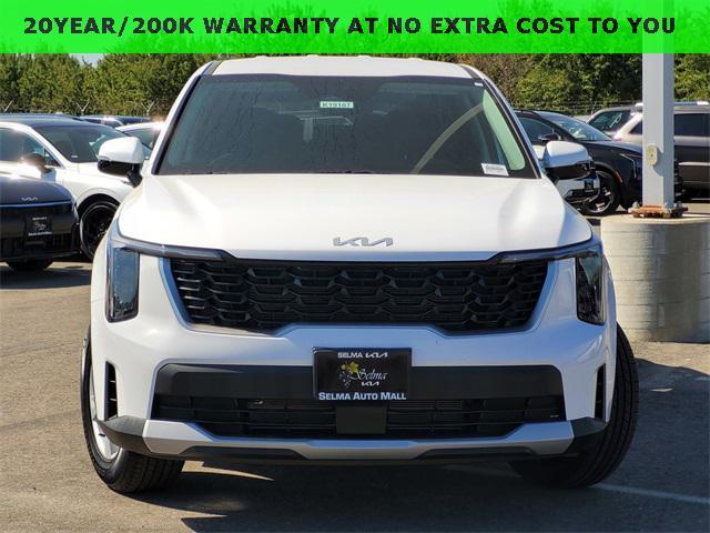 new 2026 Kia Sorento car, priced at $32,895
