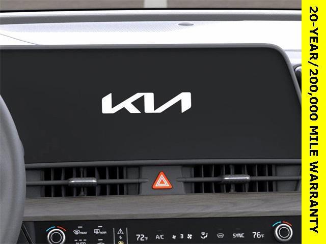 new 2025 Kia Sportage car, priced at $39,990