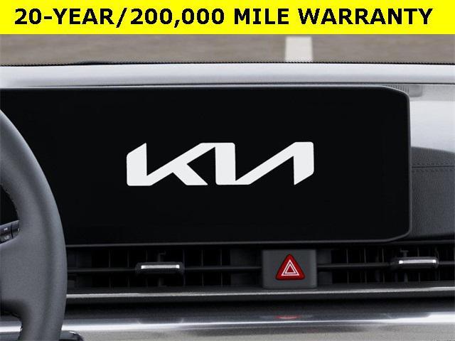 new 2026 Kia Carnival Hybrid car, priced at $51,285