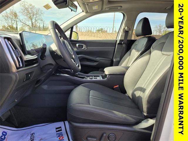 new 2025 Kia Sorento car, priced at $36,825