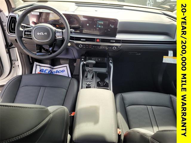 new 2025 Kia Sorento car, priced at $36,825