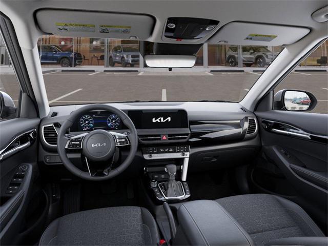 new 2025 Kia Seltos car, priced at $30,120