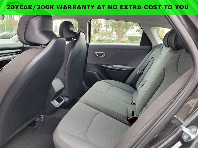 new 2025 Kia K4 car, priced at $23,185